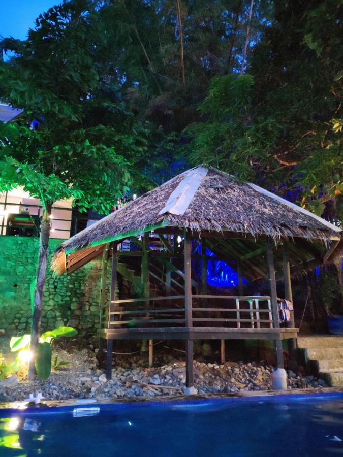Blue Ribbon Dive Resort Mabini  Exterior photo
